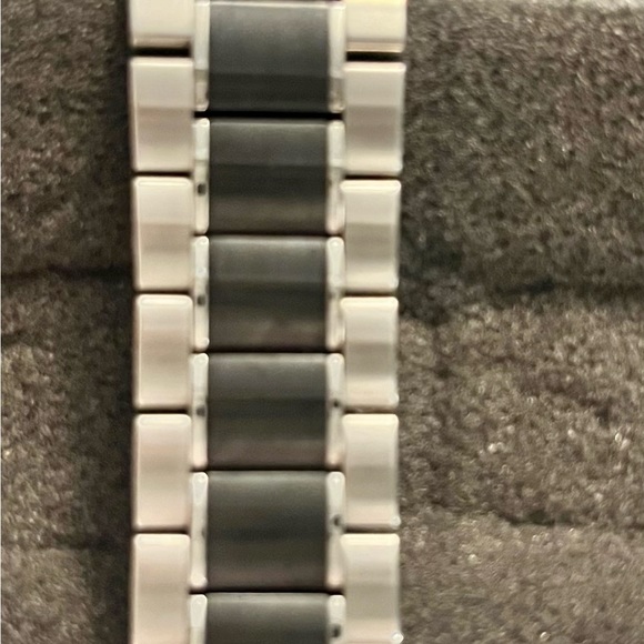 SOLD - Picture 4 of 5